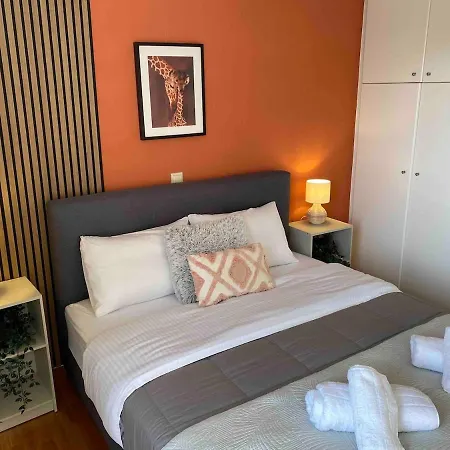 Miele Two Bedroom In Marousi Daire *